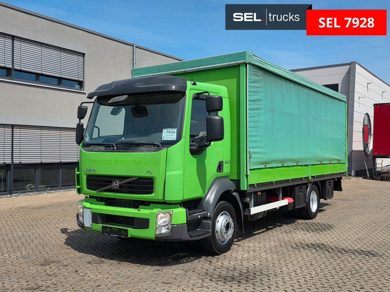Volvo FL 240 - משאית וילונות צד: תמונה 1 Volvo FL 240 - משאית וילונות צד: תמונה 1