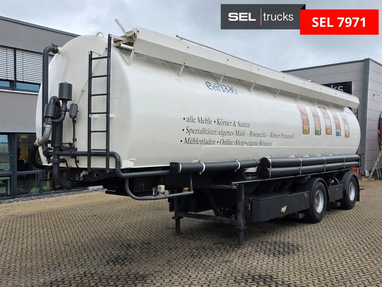 Welgro 97WSL33-24 / 50m3 / 8 Kammern - סמיטריילר Silo: תמונה 1 Welgro 97WSL33-24 / 50m3 / 8 Kammern - סמיטריילר Silo: תמונה 1