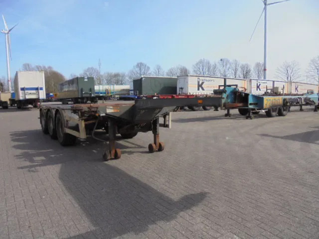 סמיטריילר מוביל מכולות/ החלפת גוף D-Tec FT 43-03: תמונה 12