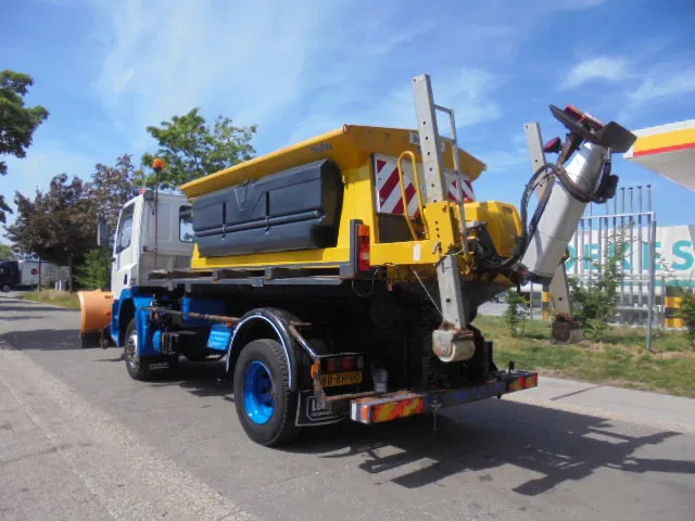 DAF 65.210 ATI 4X4 ZOUT + SNEEUW - מפוח שלג: תמונה 4 DAF 65.210 ATI 4X4 ZOUT + SNEEUW - מפוח שלג: תמונה 4