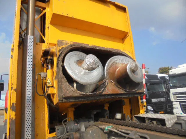 DAF 75.240 75 240 6X2 - משאית אשפה: תמונה 5 DAF 75.240 75 240 6X2 - משאית אשפה: תמונה 5