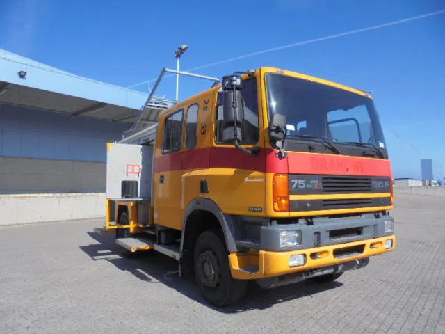 DAF 75.270 ATI 4X4 NL TRUCK - משאית אש: תמונה 3 DAF 75.270 ATI 4X4 NL TRUCK - משאית אש: תמונה 3