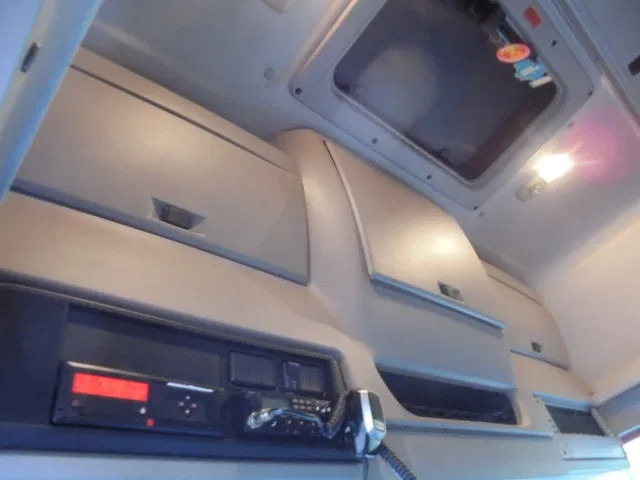 יחידת טרקטור DAF CF 410 SSC: תמונה 16