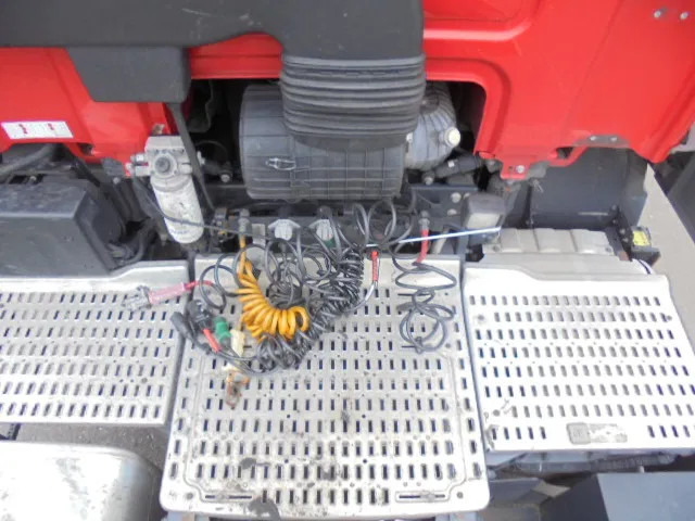 יחידת טרקטור DAF CF 410 SSC: תמונה 9