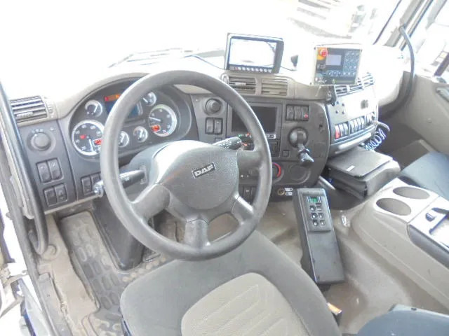 DAF CF 75.250 6X2 NL TRUCK - משאית אשפה: תמונה 5 DAF CF 75.250 6X2 NL TRUCK - משאית אשפה: תמונה 5