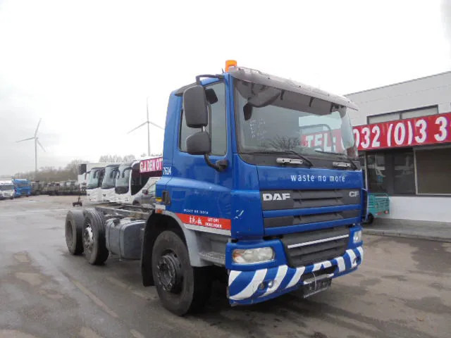 DAF CF 75.250 6X2 - משאית עם שלדת תא: תמונה 3 DAF CF 75.250 6X2 - משאית עם שלדת תא: תמונה 3