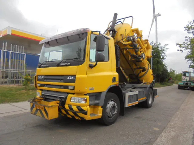 DAF CF 75.250 RAVO NL TRUCK LIKE NEW - משאית ואקום: תמונה 1 DAF CF 75.250 RAVO NL TRUCK LIKE NEW - משאית ואקום: תמונה 1
