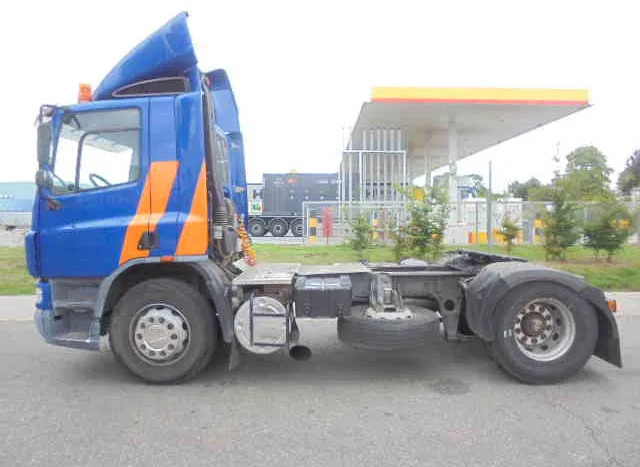 DAF CF 75.270 CF 75 HANDGESCHAKELD NL TRUCK TUV -APK 12--5-2026 - יחידת טרקטור: תמונה 2 DAF CF 75.270 CF 75 HANDGESCHAKELD NL TRUCK TUV -APK 12--5-2026 - יחידת טרקטור: תמונה 2