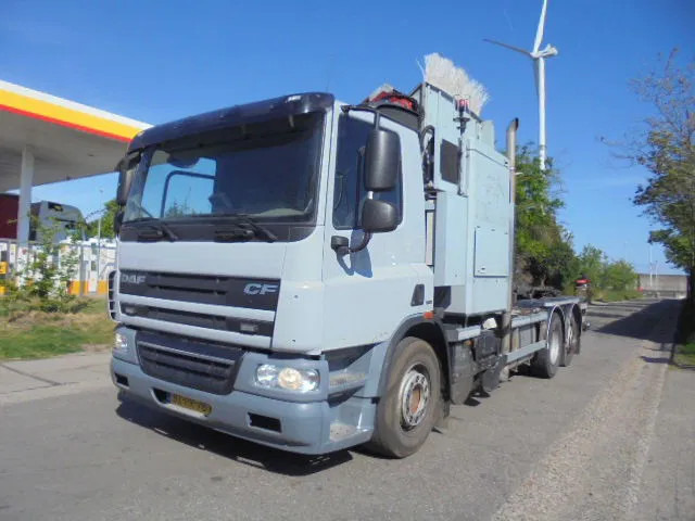 DAF CF 75.310 FAN 6x2 NL TRUCK - משאית עם שלדת תא: תמונה 1 DAF CF 75.310 FAN 6x2 NL TRUCK - משאית עם שלדת תא: תמונה 1
