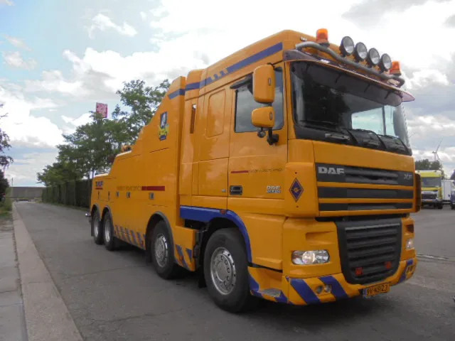DAF XF 105 510 8X4 WRECKER - משאית גרירה: תמונה 3 DAF XF 105 510 8X4 WRECKER - משאית גרירה: תמונה 3
