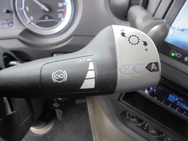 יחידת טרקטור DAF XF 440 SUPER SPACE CAB NL TRUCK: תמונה 13 יחידת טרקטור DAF XF 440 SUPER SPACE CAB NL TRUCK: תמונה 13