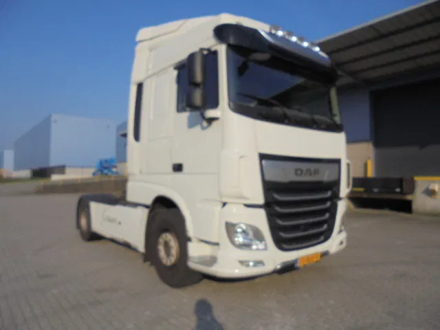 DAF XF 450 - יחידת טרקטור: תמונה 3 DAF XF 450 - יחידת טרקטור: תמונה 3