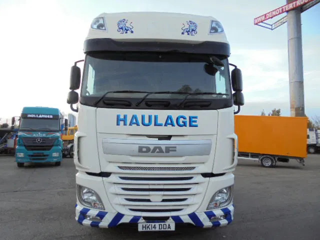 DAF XF 460 6X2 RHD - יחידת טרקטור: תמונה 2 DAF XF 460 6X2 RHD - יחידת טרקטור: תמונה 2