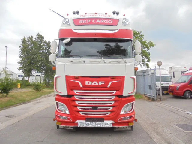 DAF XF 530 SSC INTARDER - יחידת טרקטור: תמונה 2 DAF XF 530 SSC INTARDER - יחידת טרקטור: תמונה 2