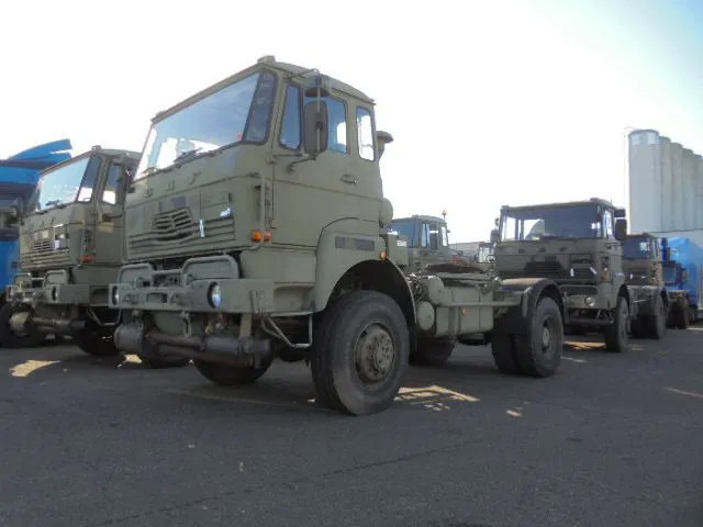 DAF YA YTV 2300 4X4 +WSK 10 UNITS IN STOCK - יחידת טרקטור: תמונה 1 DAF YA YTV 2300 4X4 +WSK 10 UNITS IN STOCK - יחידת טרקטור: תמונה 1
