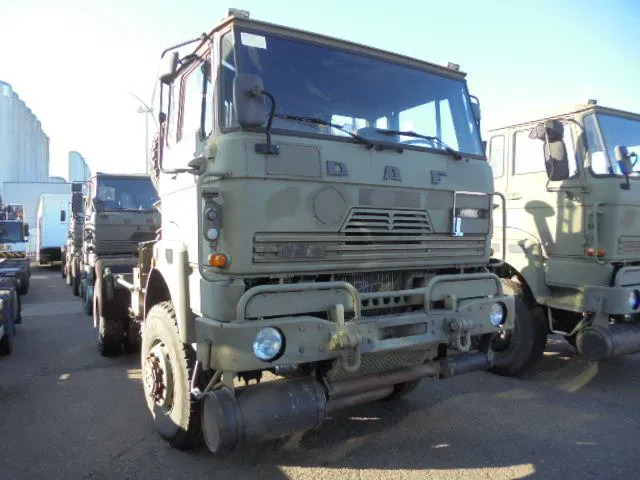 DAF YA YTV 2300 4X4 +WSK 10 UNITS IN STOCK - יחידת טרקטור: תמונה 3 DAF YA YTV 2300 4X4 +WSK 10 UNITS IN STOCK - יחידת טרקטור: תמונה 3
