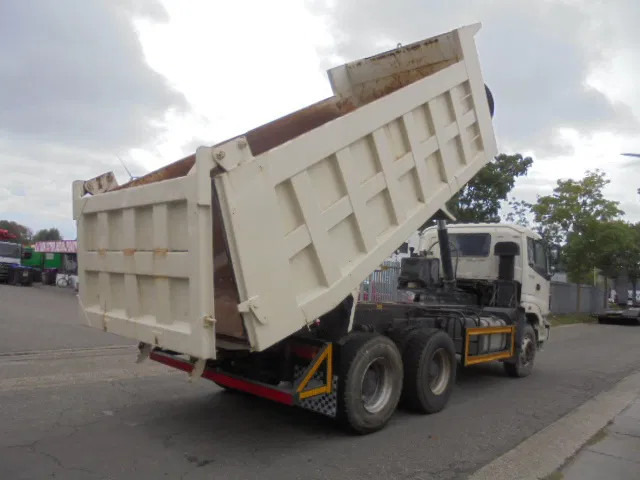 Diversen FOTON DAIMLER TX 3234 6X4 10 IN STOCK FOTON DAIMLER TX 3234 6X4 TAX FREE - מזהיר: תמונה 5 Diversen FOTON DAIMLER TX 3234 6X4 10 IN STOCK FOTON DAIMLER TX 3234 6X4 TAX FREE - מזהיר: תמונה 5