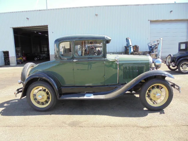 Ford A COUPE A COUPE - מכונית: תמונה 4 Ford A COUPE A COUPE - מכונית: תמונה 4