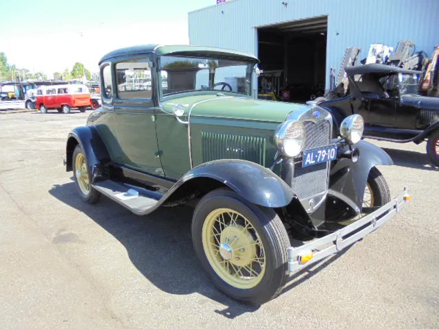 Ford A COUPE A COUPE - מכונית: תמונה 3 Ford A COUPE A COUPE - מכונית: תמונה 3