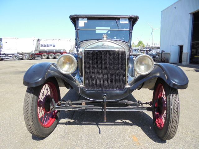Ford Model T RUNABOUT - סדאן: תמונה 2 Ford Model T RUNABOUT - סדאן: תמונה 2