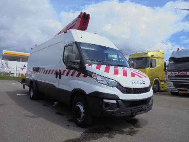 Iveco Daily 70 70C17 - משאית, משאית מנוף: תמונה 2 Iveco Daily 70 70C17 - משאית, משאית מנוף: תמונה 2