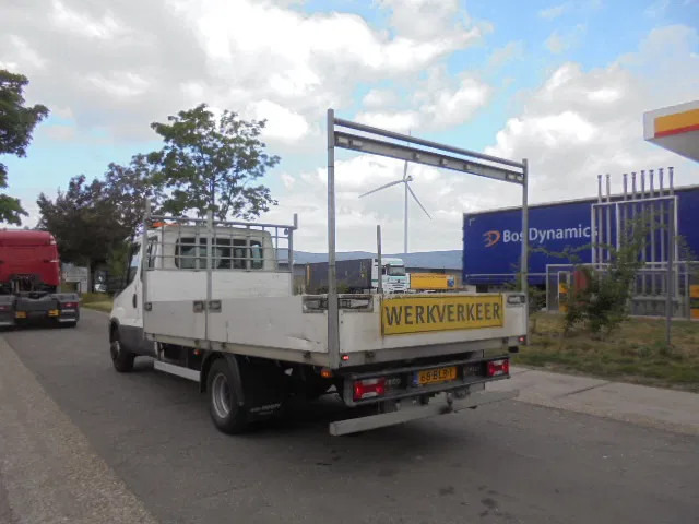 Iveco Daily 70 C18 + NL KENTEKEN APK TOT 19-07-2026 - משאית צד נופל/ שטוחה: תמונה 5 Iveco Daily 70 C18 + NL KENTEKEN APK TOT 19-07-2026 - משאית צד נופל/ שטוחה: תמונה 5