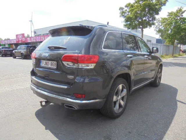 Jeep Grand Cherokee 4X4 SUMMIT EDITION 3.0 LTR V6 - SUV: תמונה 5 Jeep Grand Cherokee 4X4 SUMMIT EDITION 3.0 LTR V6 - SUV: תמונה 5