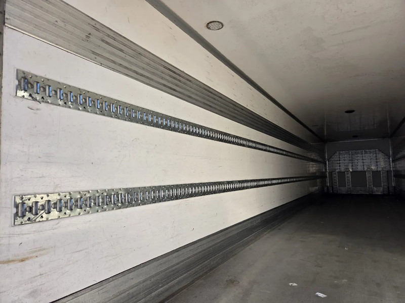 סמיטריילר בתיבה סגורה Krone SZ NL KENTEKEN: תמונה 11 סמיטריילר בתיבה סגורה Krone SZ NL KENTEKEN: תמונה 11