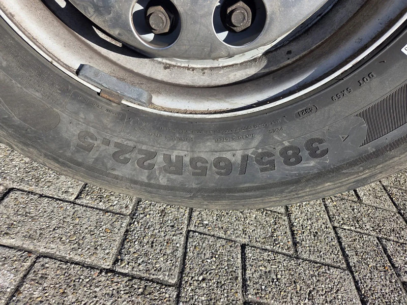 סמיטריילר בתיבה סגורה Krone SZ NL KENTEKEN: תמונה 8 סמיטריילר בתיבה סגורה Krone SZ NL KENTEKEN: תמונה 8