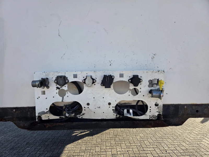 Krone SZ - סמיטריילר בתיבה סגורה: תמונה 2 Krone SZ - סמיטריילר בתיבה סגורה: תמונה 2