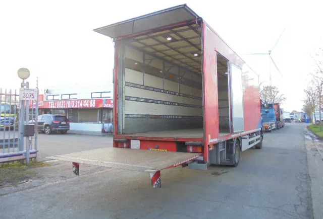 MAN TGM 12-250 - משאית תיבה: תמונה 4 MAN TGM 12-250 - משאית תיבה: תמונה 4