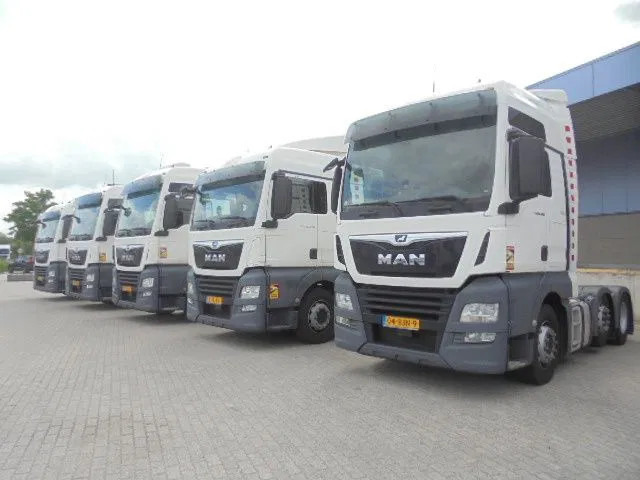 MAN TGX 26-420 XL 6x2 NEW EXPORT PRICES - יחידת טרקטור: תמונה 2 MAN TGX 26-420 XL 6x2 NEW EXPORT PRICES - יחידת טרקטור: תמונה 2