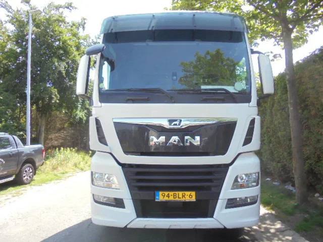 MAN TGX 26.500 XXL NL TRUCK SMART TACHO - יחידת טרקטור: תמונה 2 MAN TGX 26.500 XXL NL TRUCK SMART TACHO - יחידת טרקטור: תמונה 2