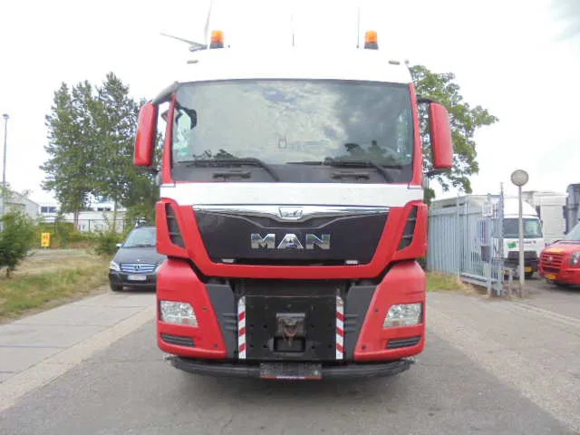 MAN TGX 33.480 6X4 Manual Gearbox Retarder - יחידת טרקטור: תמונה 2 MAN TGX 33.480 6X4 Manual Gearbox Retarder - יחידת טרקטור: תמונה 2