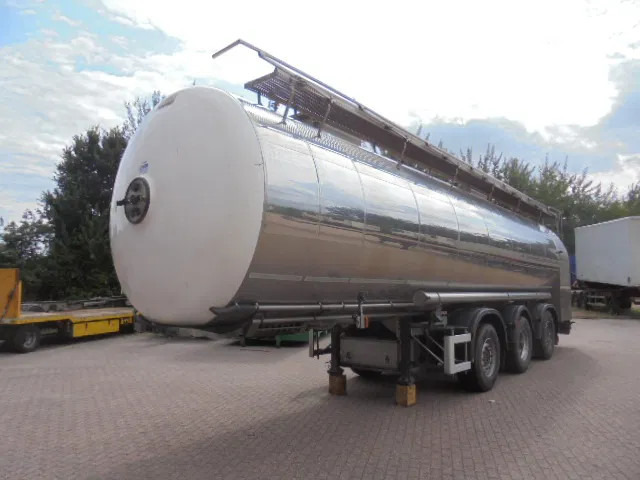 Magyar S43 EDD NL KENTEKEN - סמיטריילר מכל: תמונה 1 Magyar S43 EDD NL KENTEKEN - סמיטריילר מכל: תמונה 1