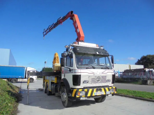 Mercedes-Benz 2435 S/6X2/4 + ROBSON DRIVE - משאית גרירה: תמונה 4 Mercedes-Benz 2435 S/6X2/4 + ROBSON DRIVE - משאית גרירה: תמונה 4