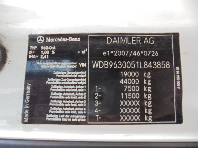 משאית הובלה אוטומטית Mercedes-Benz ACTROS 2340 6X2: תמונה 13