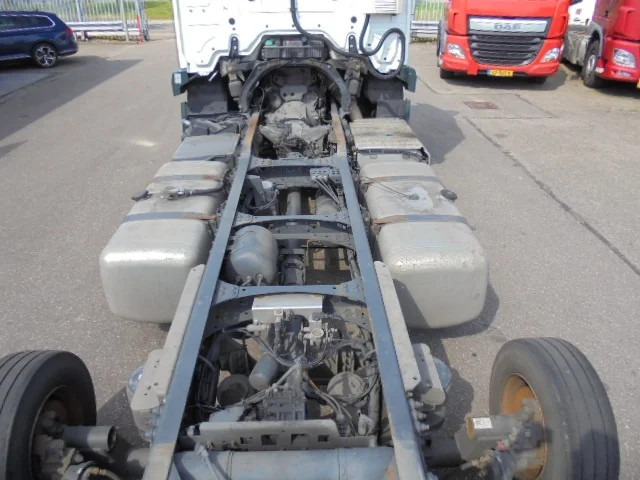 משאית הובלה אוטומטית Mercedes-Benz ACTROS 2340 6X2: תמונה 6