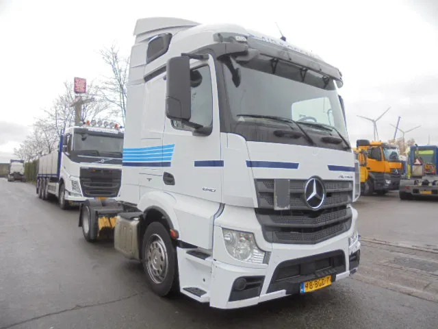 Mercedes-Benz Actros 1840 LS NL TRUCK - יחידת טרקטור: תמונה 3 Mercedes-Benz Actros 1840 LS NL TRUCK - יחידת טרקטור: תמונה 3