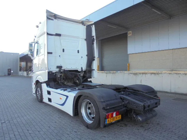 Mercedes-Benz Actros 1842 LS NL TRUCK - יחידת טרקטור: תמונה 5 Mercedes-Benz Actros 1842 LS NL TRUCK - יחידת טרקטור: תמונה 5