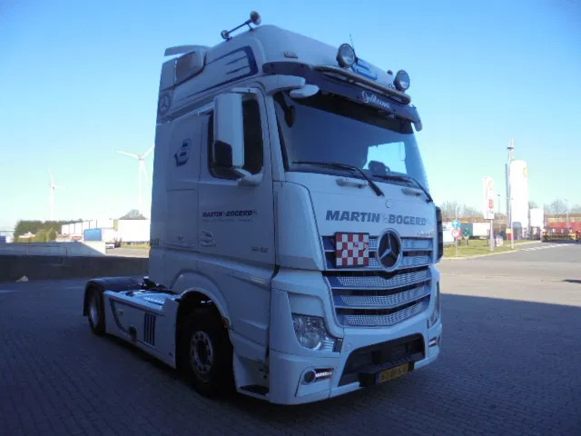 Mercedes-Benz Actros 1842 LS NL TRUCK - יחידת טרקטור: תמונה 3 Mercedes-Benz Actros 1842 LS NL TRUCK - יחידת טרקטור: תמונה 3