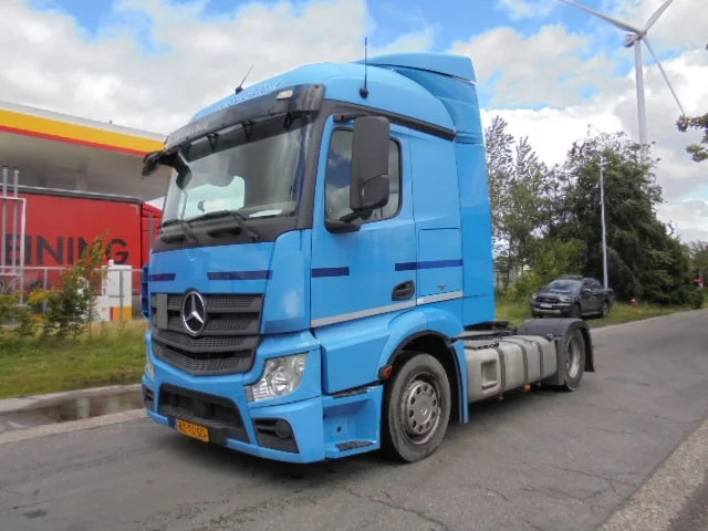 Mercedes-Benz Actros 1842 LS - יחידת טרקטור: תמונה 1 Mercedes-Benz Actros 1842 LS - יחידת טרקטור: תמונה 1