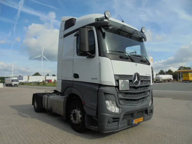 Mercedes-Benz Actros 1842 - יחידת טרקטור: תמונה 3 Mercedes-Benz Actros 1842 - יחידת טרקטור: תמונה 3