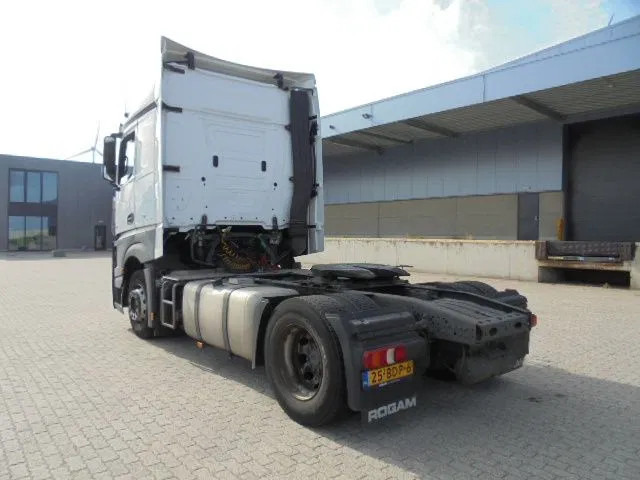 Mercedes-Benz Actros 1842 - יחידת טרקטור: תמונה 5 Mercedes-Benz Actros 1842 - יחידת טרקטור: תמונה 5