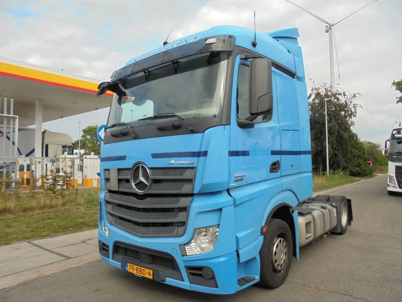 Mercedes-Benz Actros 1842 - יחידת טרקטור: תמונה 1 Mercedes-Benz Actros 1842 - יחידת טרקטור: תמונה 1
