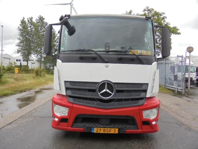 Mercedes-Benz Actros 2340 - משאית הובלה אוטומטית: תמונה 2 Mercedes-Benz Actros 2340 - משאית הובלה אוטומטית: תמונה 2