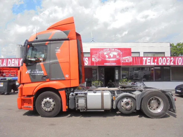Mercedes-Benz Actros 2343 6X2 VOORLOOPAS - יחידת טרקטור: תמונה 5 Mercedes-Benz Actros 2343 6X2 VOORLOOPAS - יחידת טרקטור: תמונה 5