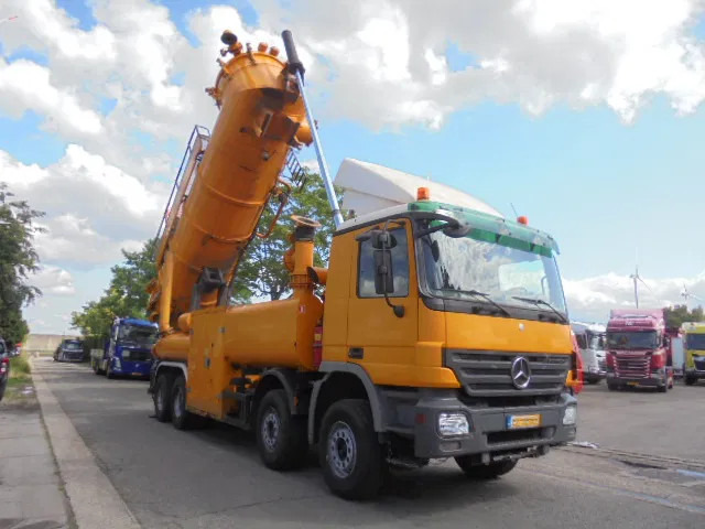 Mercedes-Benz Actros 4141K MEGA VAC - משאית ואקום: תמונה 2 Mercedes-Benz Actros 4141K MEGA VAC - משאית ואקום: תמונה 2