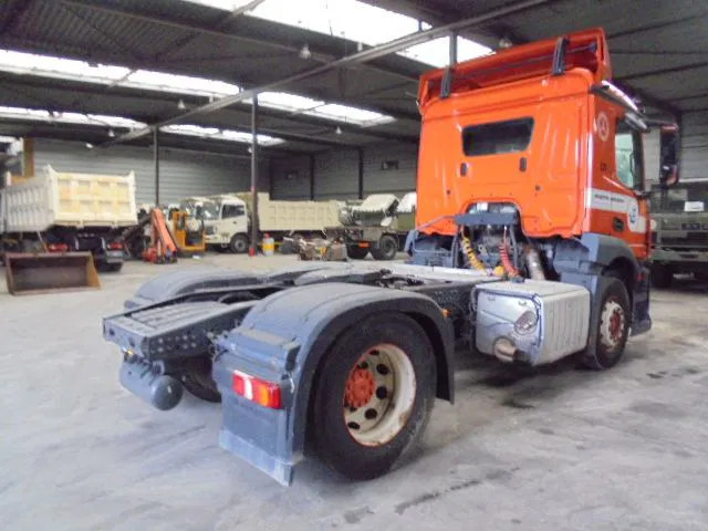 Mercedes-Benz Antos 1832 CABINE SCHADE FOR PARTS - יחידת טרקטור: תמונה 5 Mercedes-Benz Antos 1832 CABINE SCHADE FOR PARTS - יחידת טרקטור: תמונה 5