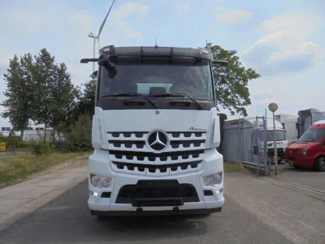 Mercedes-Benz Arocs 2545 + RETARDER 6X2 NEW /DEMO - משאית מנוף: תמונה 4 Mercedes-Benz Arocs 2545 + RETARDER 6X2 NEW /DEMO - משאית מנוף: תמונה 4